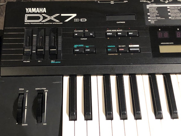 Yamaha DX7 II-D Digital Programmable Algorithm Synthesizer – CV