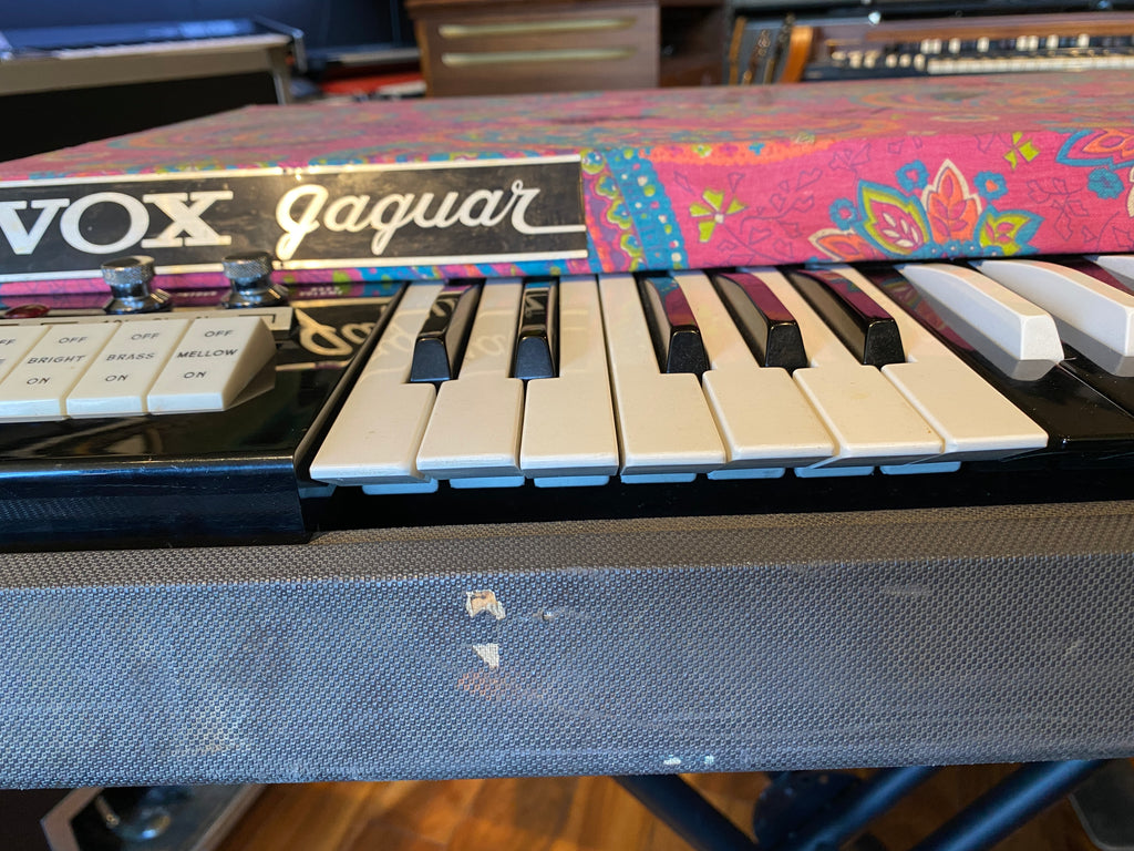 Vox Jaguar V-304E2 Vintage 49-Key Combo Organ Pink Paisley 1960s Italy